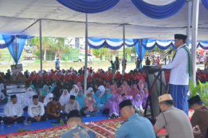 Bupati Lampung Utara Agung Hadiri Peringatan Hari Santri Ke-3 di Stadion Sukung Kotabumi