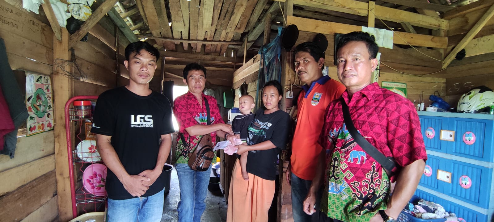 aae75b74-1909-4d67-836e-66b4554e5aa2