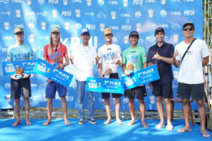 Bupati Pesibar Tutup World Surf League Krui Pro 2023