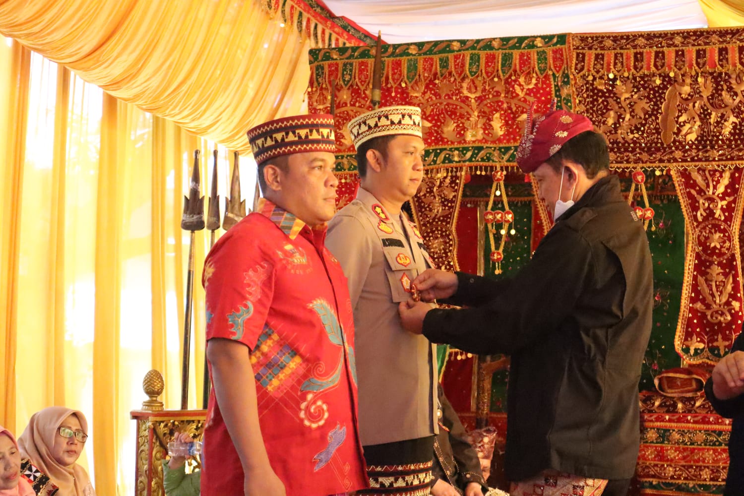 fe0025df-6005-431b-81e1-945c233b15dd