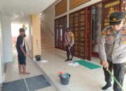 Sambut Hari Bhayangkara Ke 78, Polisi Gelar Bakti Sosial di Masjid Nurul Huda Negeri Besar