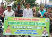 Pemerintah Pekon Gunung Kemala Timur Bagikan Bibit Durian dan Alpokat