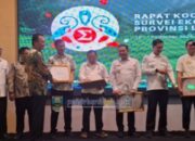 Pemkab Pesibar Terima Piagam Penghargaan EPSS Tahun 2024