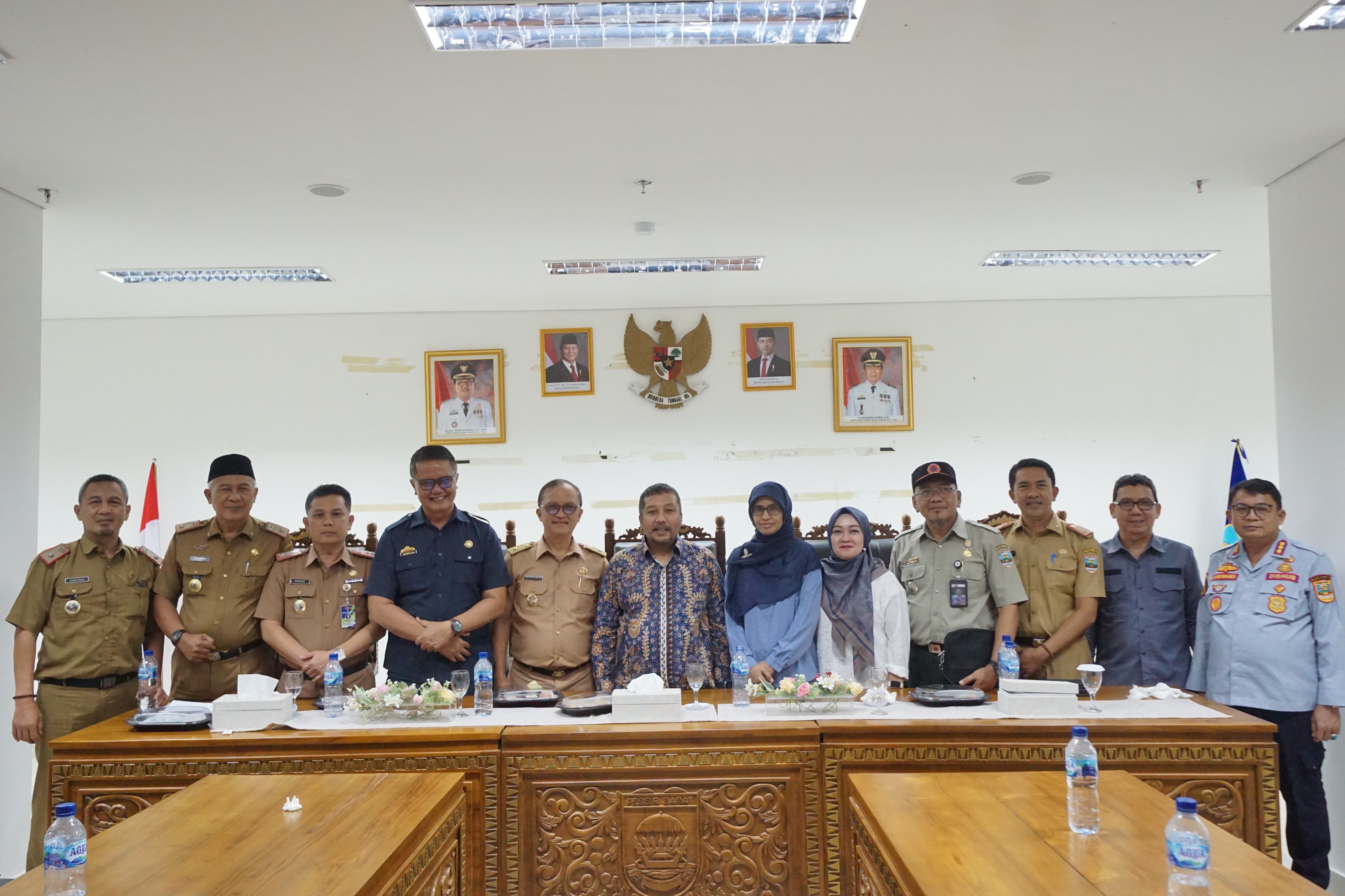 Pemkab Pesibar Terima Kunjungan Kementrian PPN/BAPPENAS