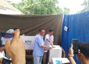 Calon Bupati Waykanan Ali Rahman MT Nyoblos di TPS 07