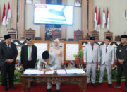 DPRD Lamtim Gelar Rapat Paripurna Pengumuman Pemberhentian dan Penetapan Bupati dan Wakil Bupati Terpilih