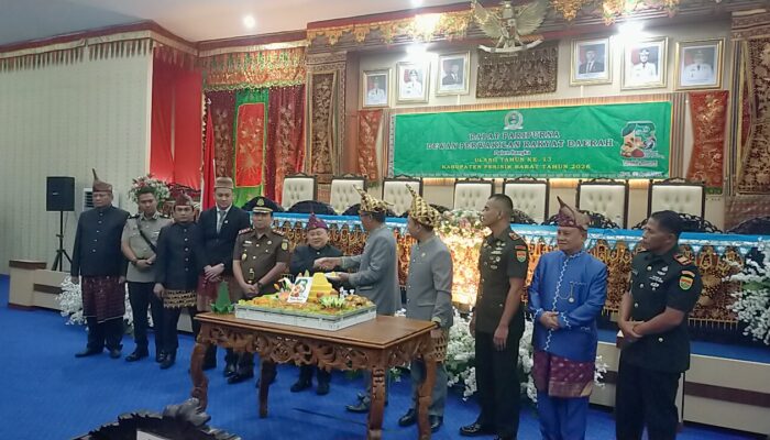 DPRD Pesibar Gelar Rapat Paripurna Istimewa HUT ke-13 Kabupaten Pesisir Barat 