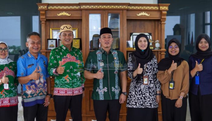 Bupati Pesisir Barat Dorong KP2KP Liwa Tambah Loket Mall Pelayanan Publik