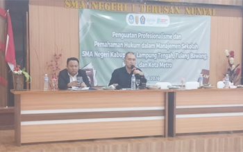 Ketum AWPI Jadi Narasumber Dalam Pemahaman Hukum Manajemen SMA Negeri Se-Lampung
