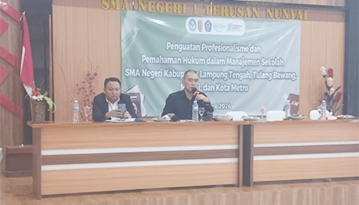 Ketum AWPI Jadi Narasumber Dalam Pemahaman Hukum Manajemen SMA Negeri Se-Lampung
