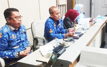 Plt. Kepala Bappeda Buka Rakor Program  Penanggulangan Angka Kemiskinan dan Stunting