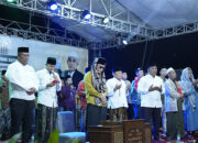 Plt. Bupati Lamteng dan Gus Miftah Gungkan Sholawat di Terusan Nunyai