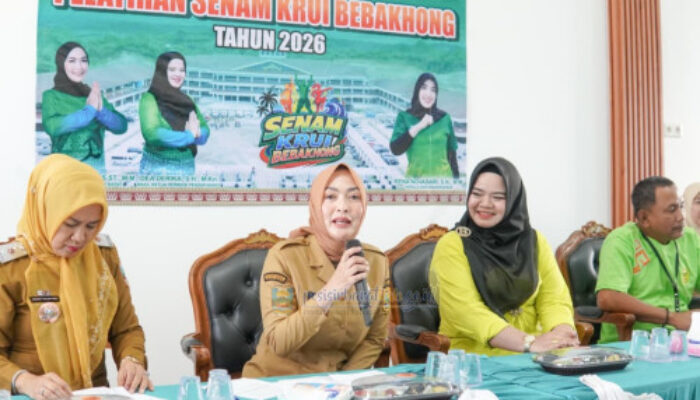 Pemkab Pesisir Barat Gelar Pelatihan Senam Krui Bebakhong 