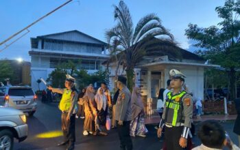 Pastikan Perjalanan Aman dan Lancar, Polres Way Kanan Cek Kendaraan Calon Jamaah Haji