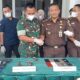 Kejari Kota Metro Musnahkan Dua Pucuk Senjata Api Rakitan