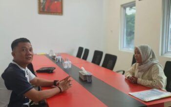 Silaturahmi Ketua DPD YLPK PERARI ke Kantor PDIP Lampung, Isyarat Politik Jelang Pengisian Kursi Wakil Bupati?
