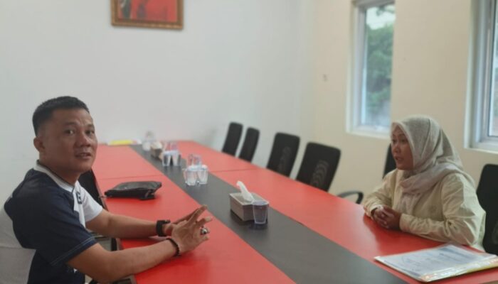 Silaturahmi Ketua DPD YLPK PERARI ke Kantor PDIP Lampung, Isyarat Politik Jelang Pengisian Kursi Wakil Bupati?
