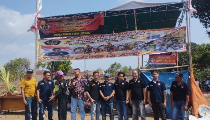 Semarak Kemerdekaan HUT Ke-81 RI, DPC LSM GEMPUR Lampura Gelar Kuda Kepang dan Bagikan Doorprize