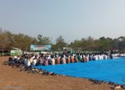Kemarau Melanda, Warga Blambangan Umpu Gelar Shalat Istisqa di Lapangan Pendopo