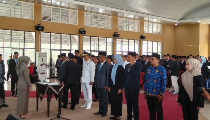 Bupati Ayu Lantik Sejumlah Pejabat Way Kanan, Tekankan Amanah dan Integritas